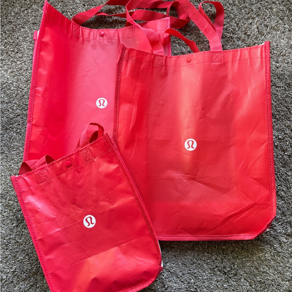 lululemon athletica Red Tote Bag Set